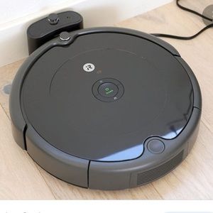 iRobot Roomba 694
